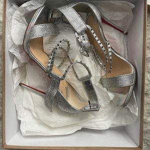 Christian Loubs (Authentic)